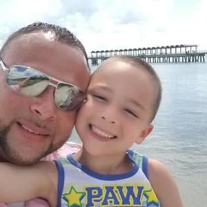 Meet your Posher, Rene